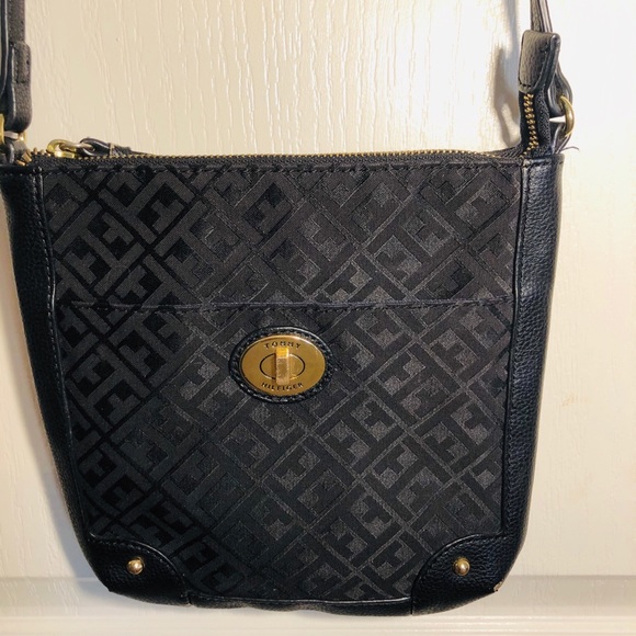Tommy Hilfiger Bags Tommy Hilfiger Crossbody Purse Poshmark